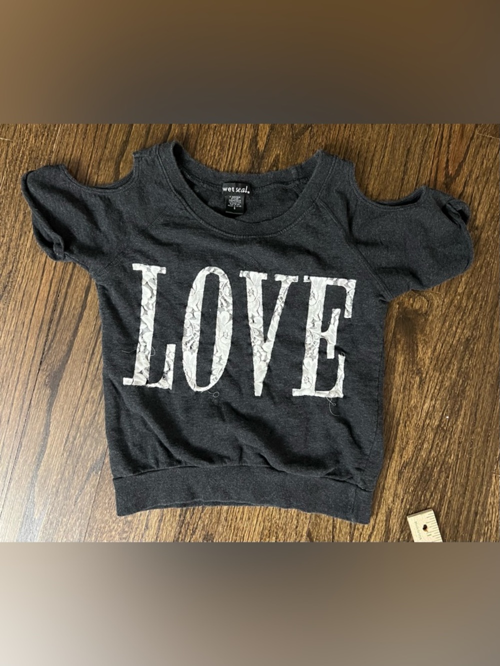Wet Seal Black Cold-Shoulder Tee with White LOVE Print